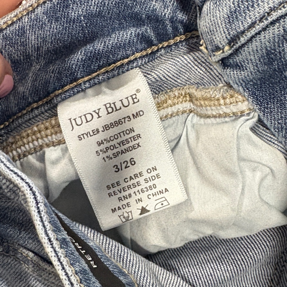 Judy Blue Wide Jeans - Picture 8 of 8